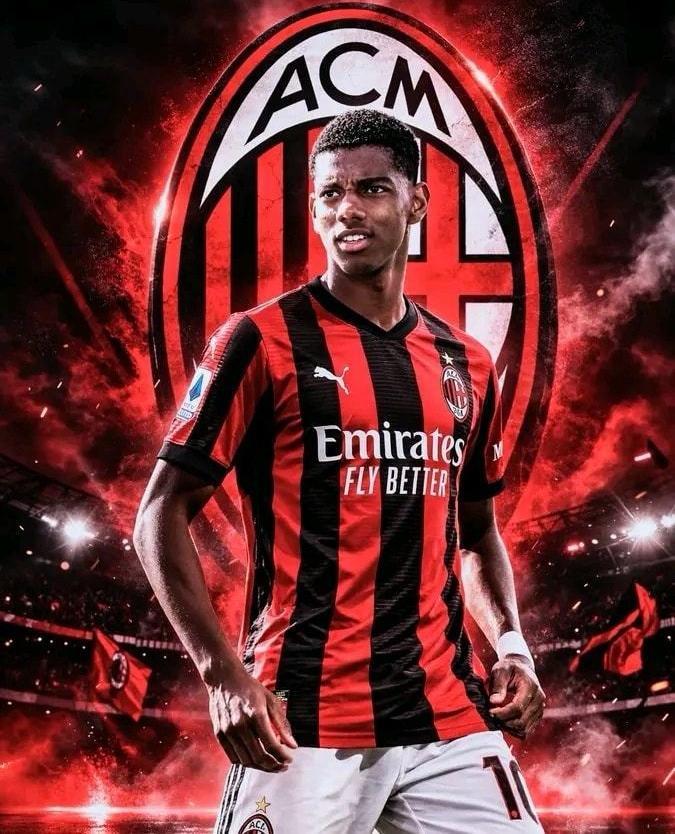 白纸黑字想抵赖？米兰追逐巴西B2B中场生变，若签下将威胁福法纳